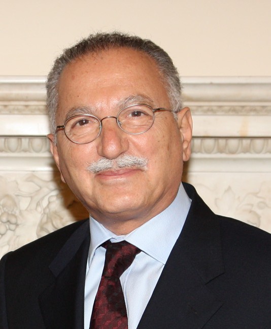 Ekmeleddin İhsanoğlu